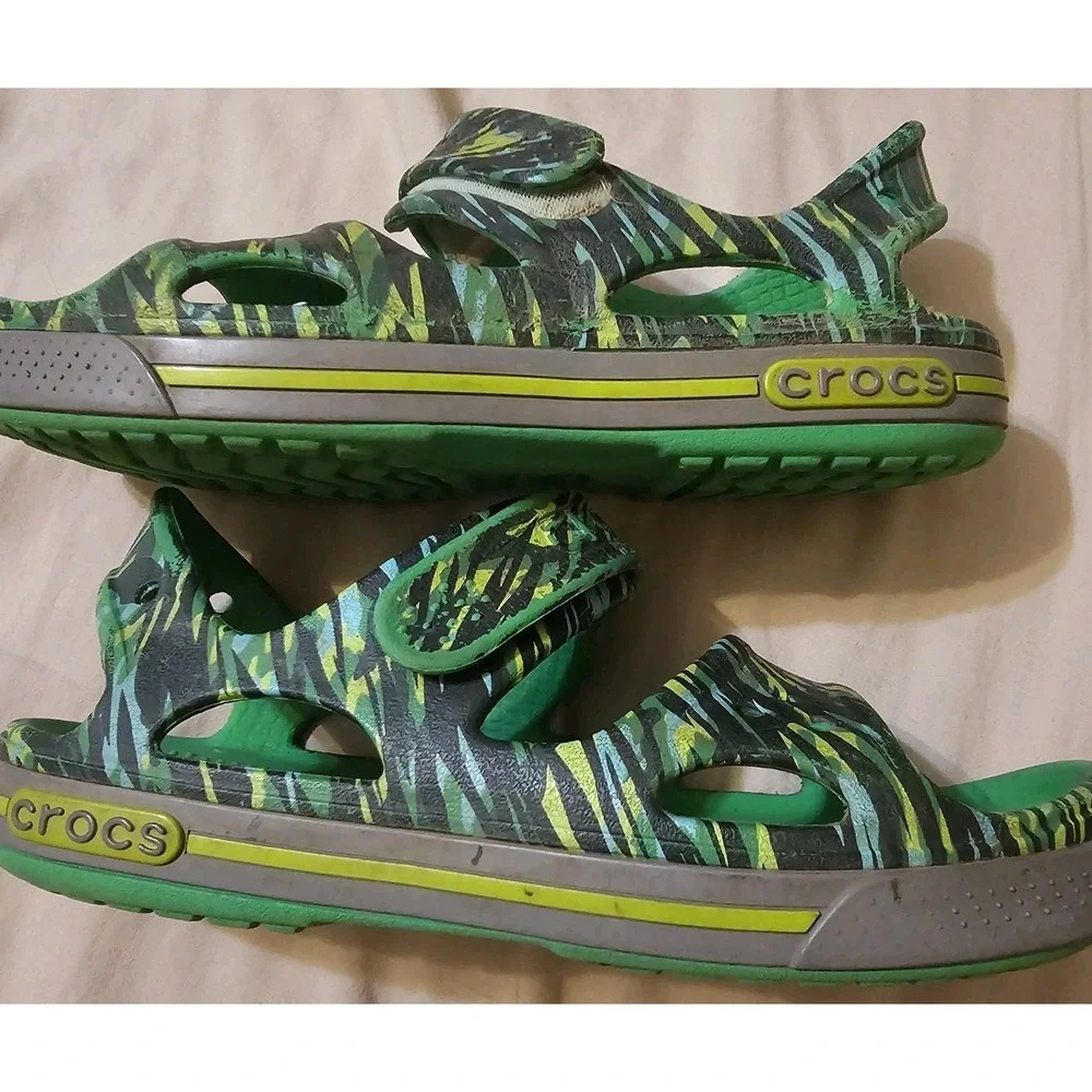 Crocs Kids Fun Lab Crocband II Green Sandal Size J 3